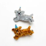 SET HEBILLAS ACRILICO PERRO C/ BONETE ART 25100605 DAO