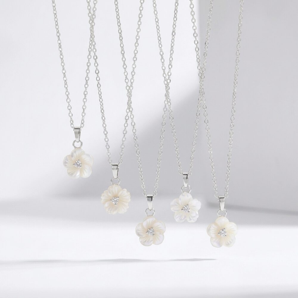 CADENA ACERO BLANCO C/ DIJE DE FLOR BLANCA ACADI795P GAO