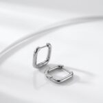 ARO ARGOLLA BCO CUADRADA CLIP XBLISTER AR4696P IAO