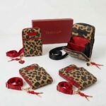 PORTACELULAR OREIRO LOVE PRINT ART 29748 IAO